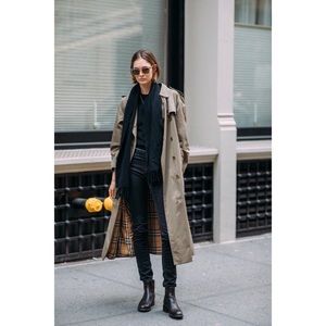 BURBERRY vintage trench coat
